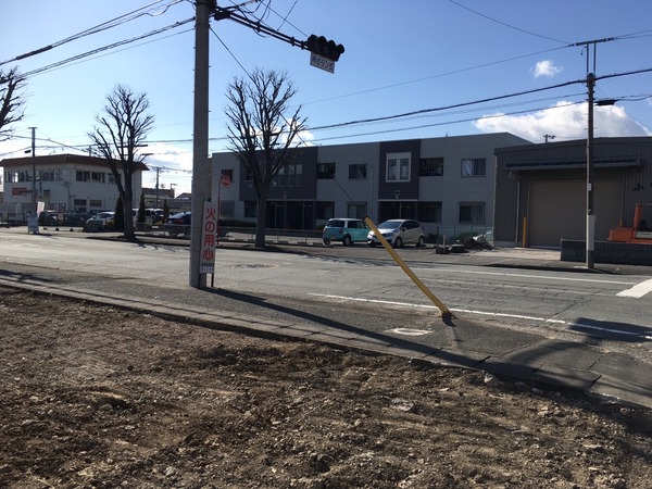 EB5F795C-D027-4BD7-B526-3005B5A3BB7A