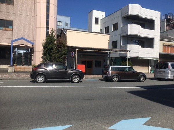 B4265F3A-CF57-4D1E-80DD-61830A81EC4F