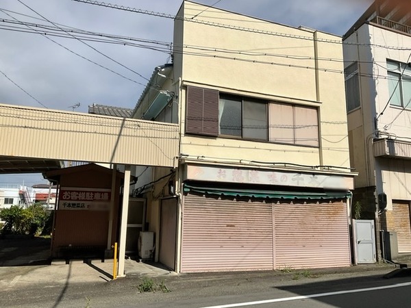 3F8FF16E-117B-45EF-A062-0C0C440B9D54