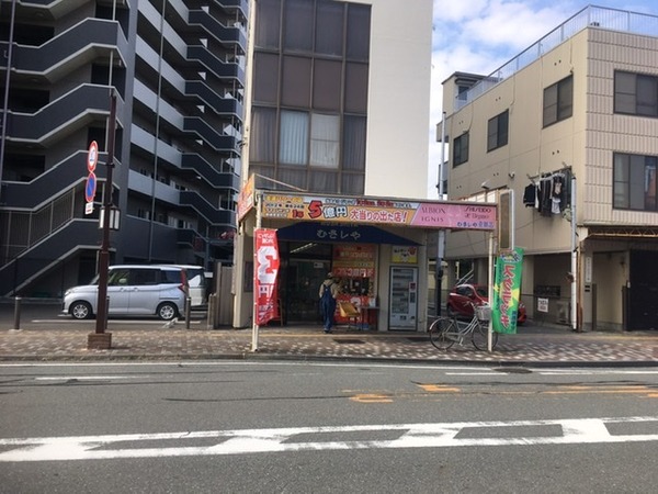 7AFEC795-3ADE-4705-AD07-B7F7FACB612C