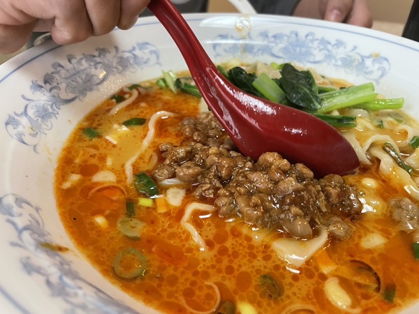 F8BA7EE8-9AEA-4766-89CC-3FFA04A57DD3