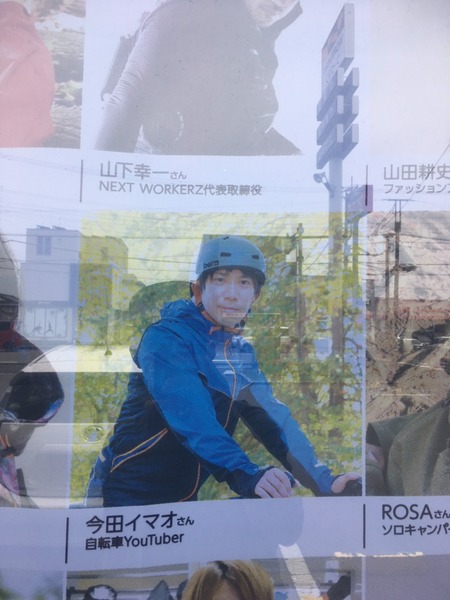 773776E4-A712-469C-AC4E-328A86C5D396