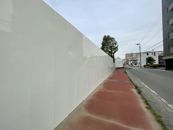 7B4B1322-6DE7-44F7-88DA-8DF883179CB4