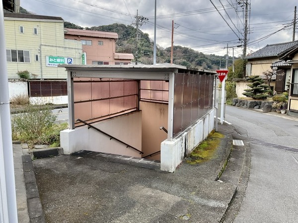 363AE5CC-F584-4572-9040-25BF4B1C562B