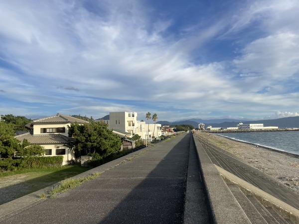 B88E06CB-0939-4E4F-A8DE-D30702C0AAA8