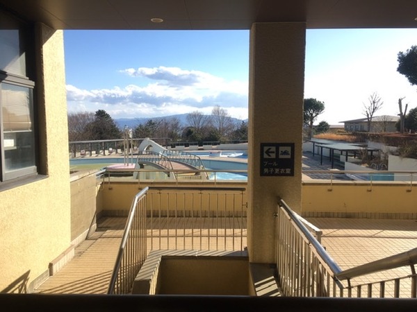 BF4CF379-57F5-4976-9396-231EFF269748