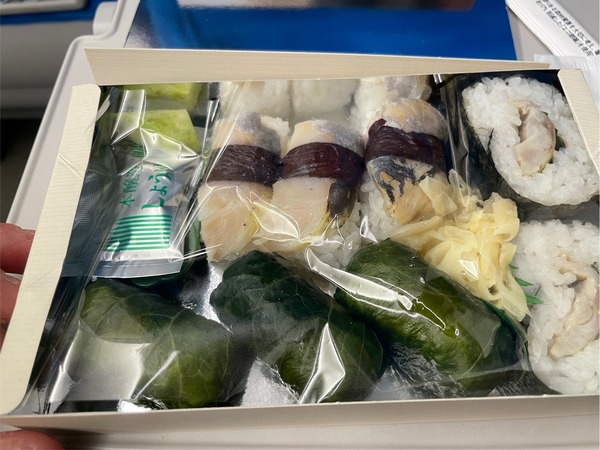 068AB81E-EFEE-476B-AEC5-7C2582679B6B