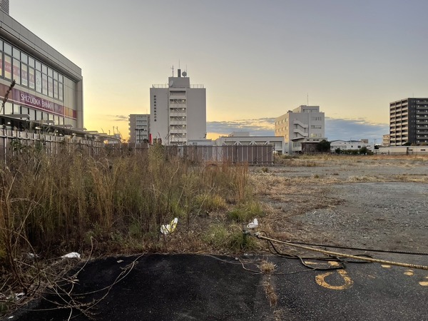 A0EA851F-807A-498F-A4BB-A081CD06587C