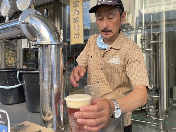 C07EB899-7631-4E88-A202-EC5E72801228