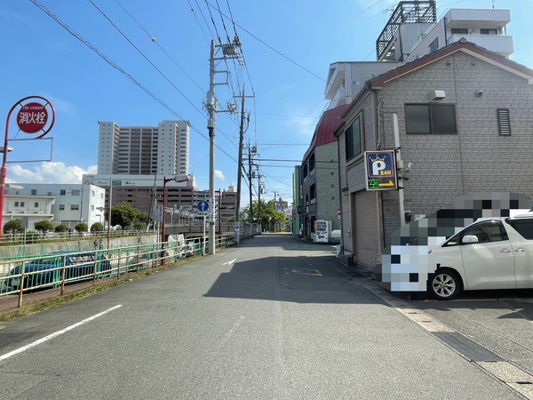 528B63DF-F1F9-40F4-9D1D-8FAAF9BB786C