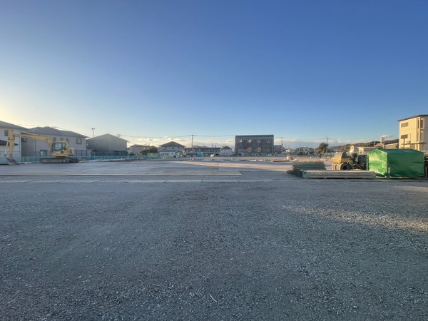 E1523A48-0D61-4204-A289-DA7ED7FA98DC