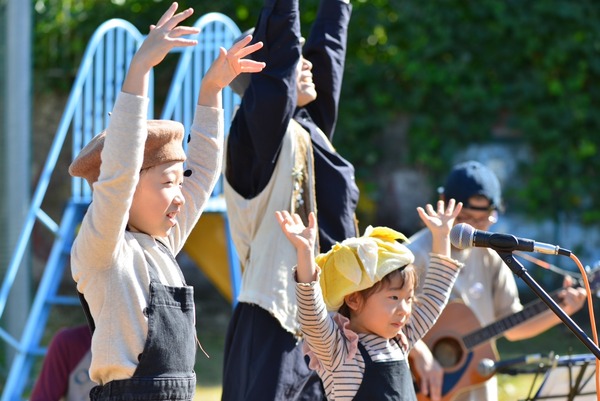 A37A49ED-809C-44E5-A67C-B6C158C91816