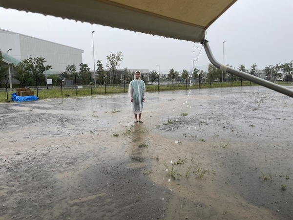 4E749B0D-0709-4960-993D-C13C57791D8E