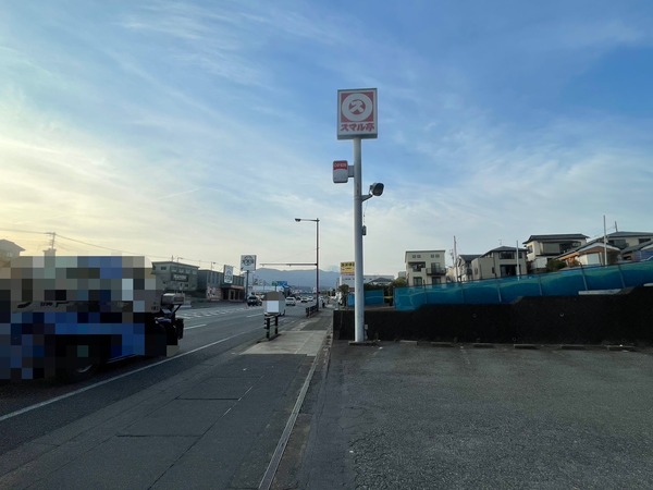 6FA80A7E-9502-4E17-B3BF-C42A3550935D