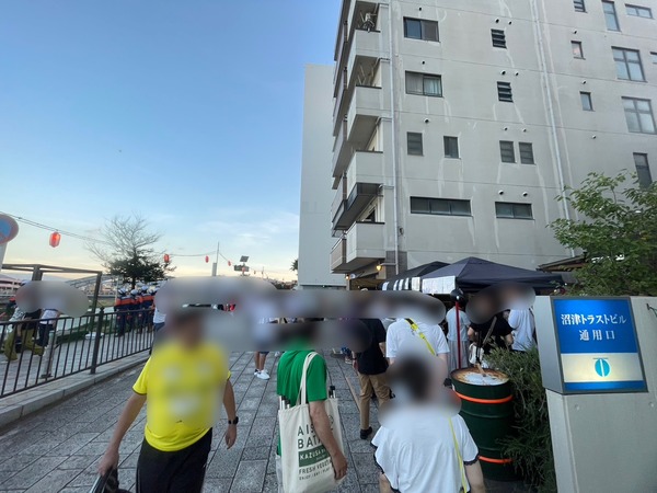 7C38DC4B-2241-42D8-B667-EA06ED7E2507