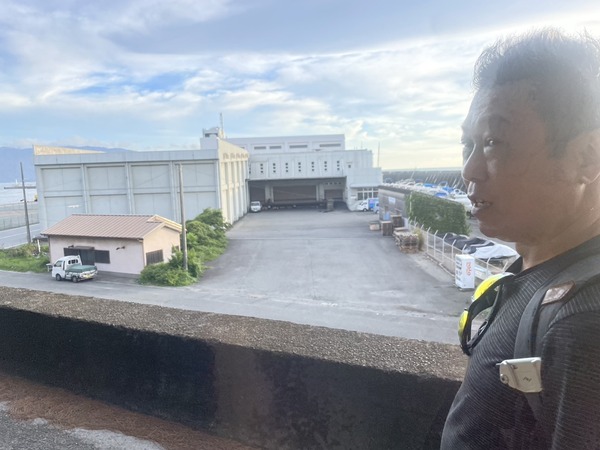 FD6CDF0B-80C9-4986-A2EC-DA97FE3503C0