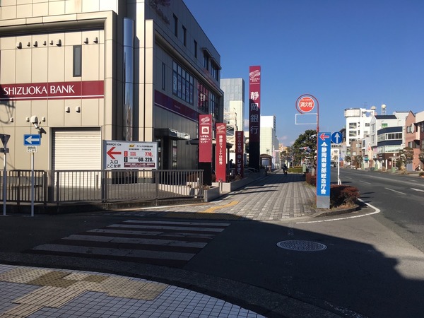 D2FDE468-5021-48B5-BD69-4503C612056D