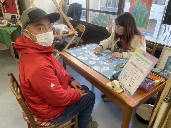 2210CCC8-9D10-49DE-A316-8145456E02A8