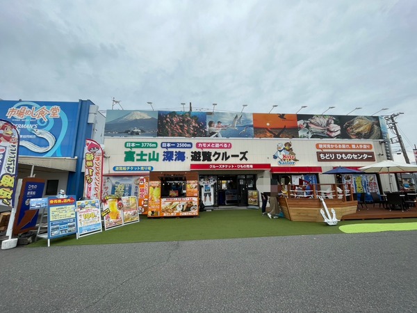 1659D1EF-008F-48F3-8A79-6F6D7DA79D57