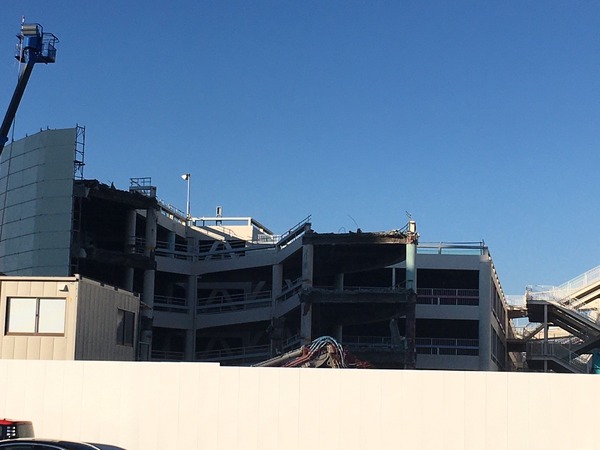 EEF4CADF-FCB6-44B1-A0D2-32CA48C988C1