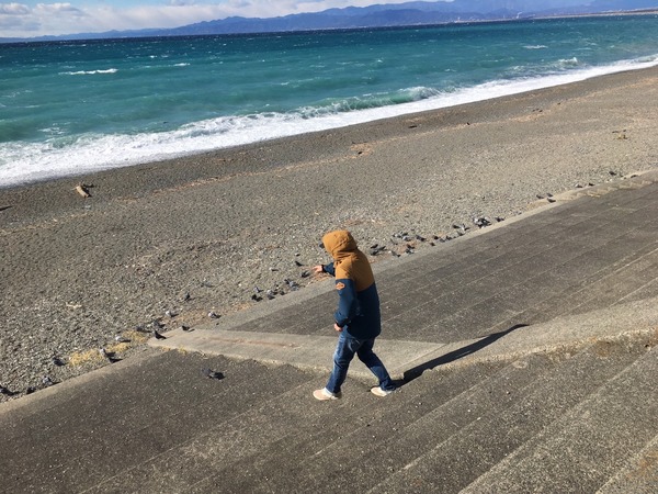 BDD6651B-126F-4D02-B17A-F4BC2B3E3760