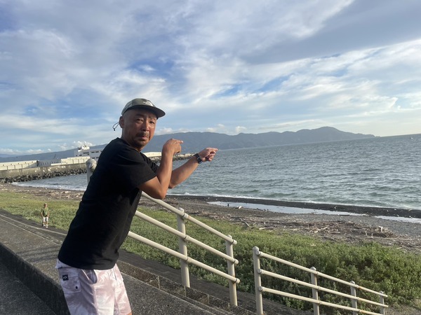 F908D9E4-B0E1-476D-95B3-89E9F7DA0A9F