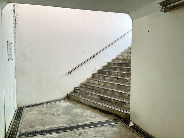 0FB139D0-2EC1-4398-8B39-29C947196096