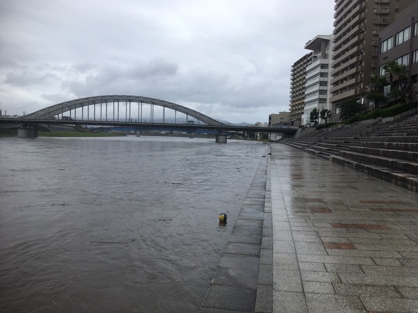 CABFEB8C-BCB3-43B7-B00C-57831DB37B91