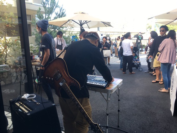 4D993B61-65D4-4E78-9B94-838FF31A01A8