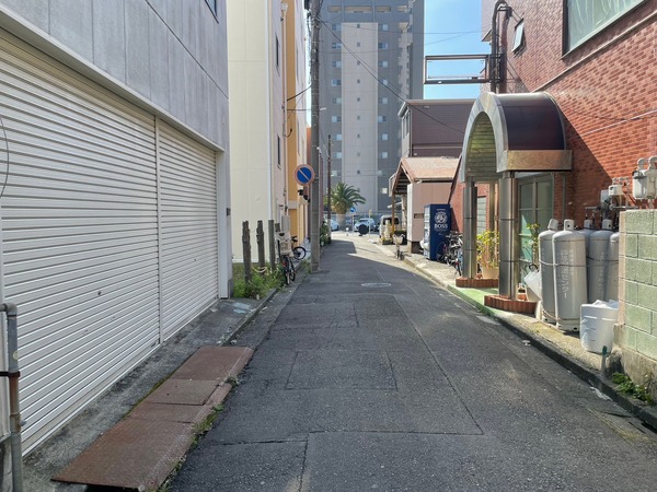 7B0A7E20-30FF-4896-A6C3-0C5CBED6B2F3