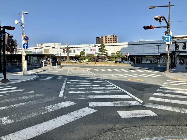 ADCDFF34-2E5C-480C-BB73-61BC35FA95DE