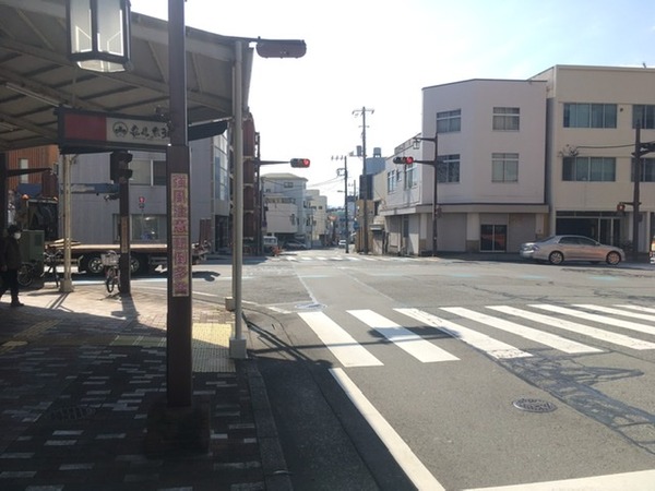 13DB968E-C337-4AFD-B993-0B3E4ABB8D4F