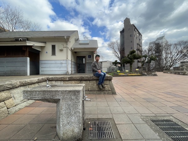 6EEA3FF9-0DF5-4E48-ABD7-4E2DE5B56FCB