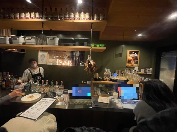 667E7C56-BAFF-4CF7-B152-25B85A206605