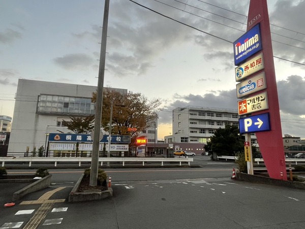 E9407B25-A928-4723-A379-04DF444FA522