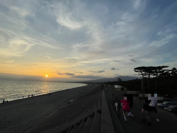 9BF1ADED-6543-4CBE-A3D8-DCCEC9FE5932