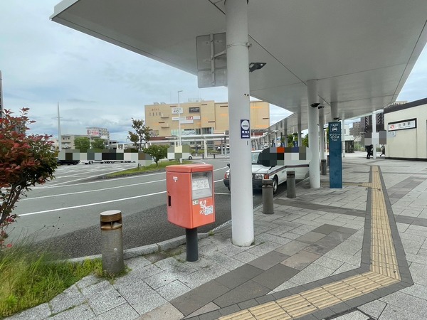 AFEE5ECB-1DEC-47AA-B543-80030F9500D0