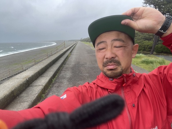 19D3F1A7-C32C-44A1-85B1-62D8D9F5EA54