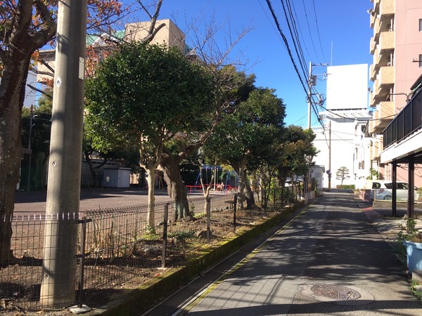 5B68B9DB-582D-4A40-9578-88CDC9B7B355
