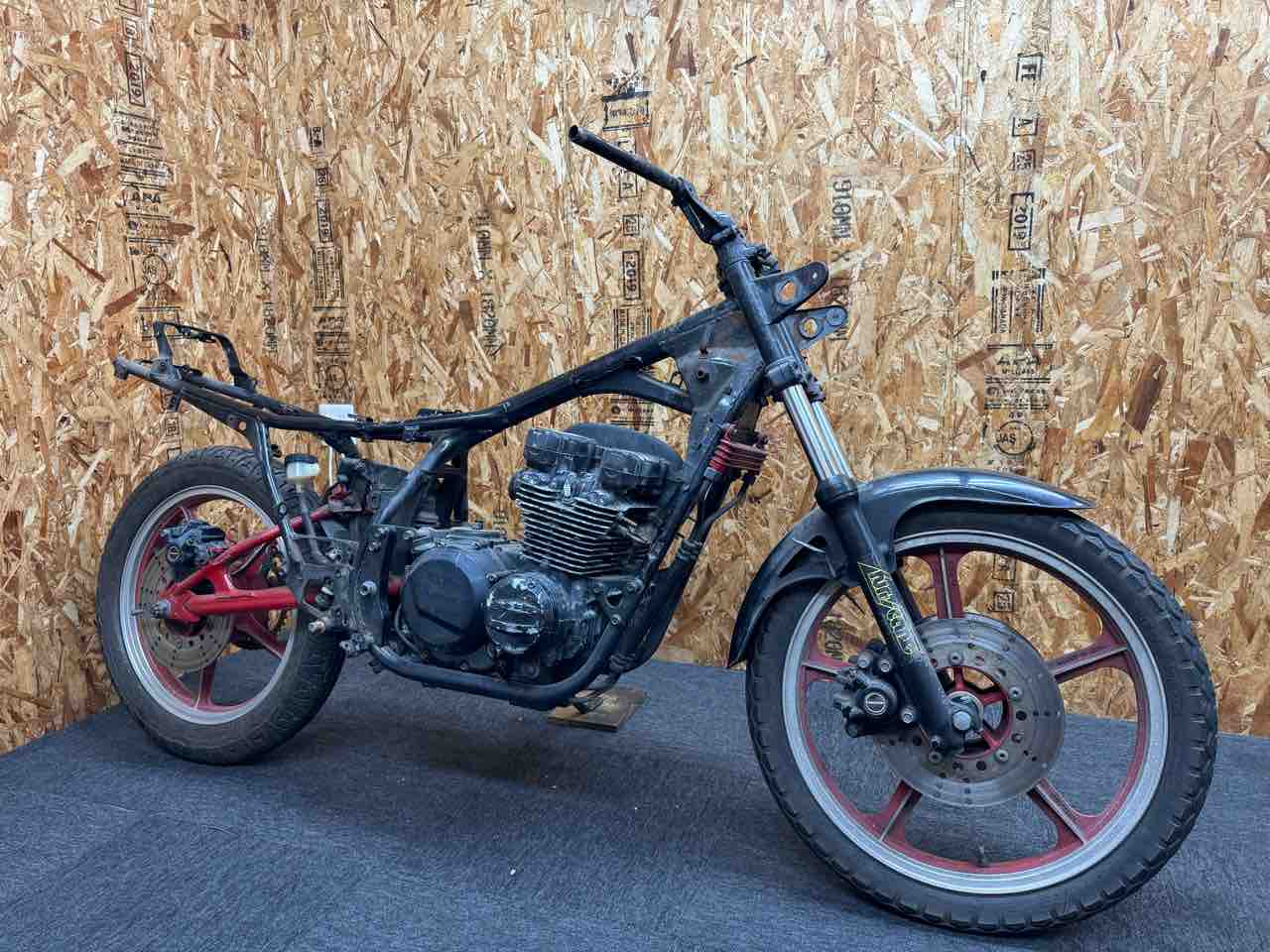 栃木県O様のレストアオーダー車両① : Z400GP専門店 エムゼクト つね
