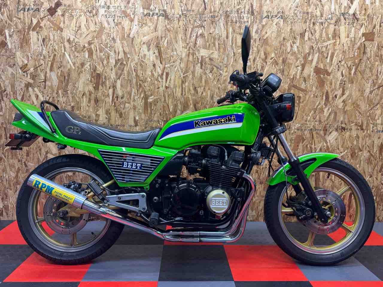 【Bee!様】専用・青/緑、各360g≪フォロー割特価≫ 販売車両 国内Z400GP 初年度S57.8月 ライムグリーン フルBEET仕様
