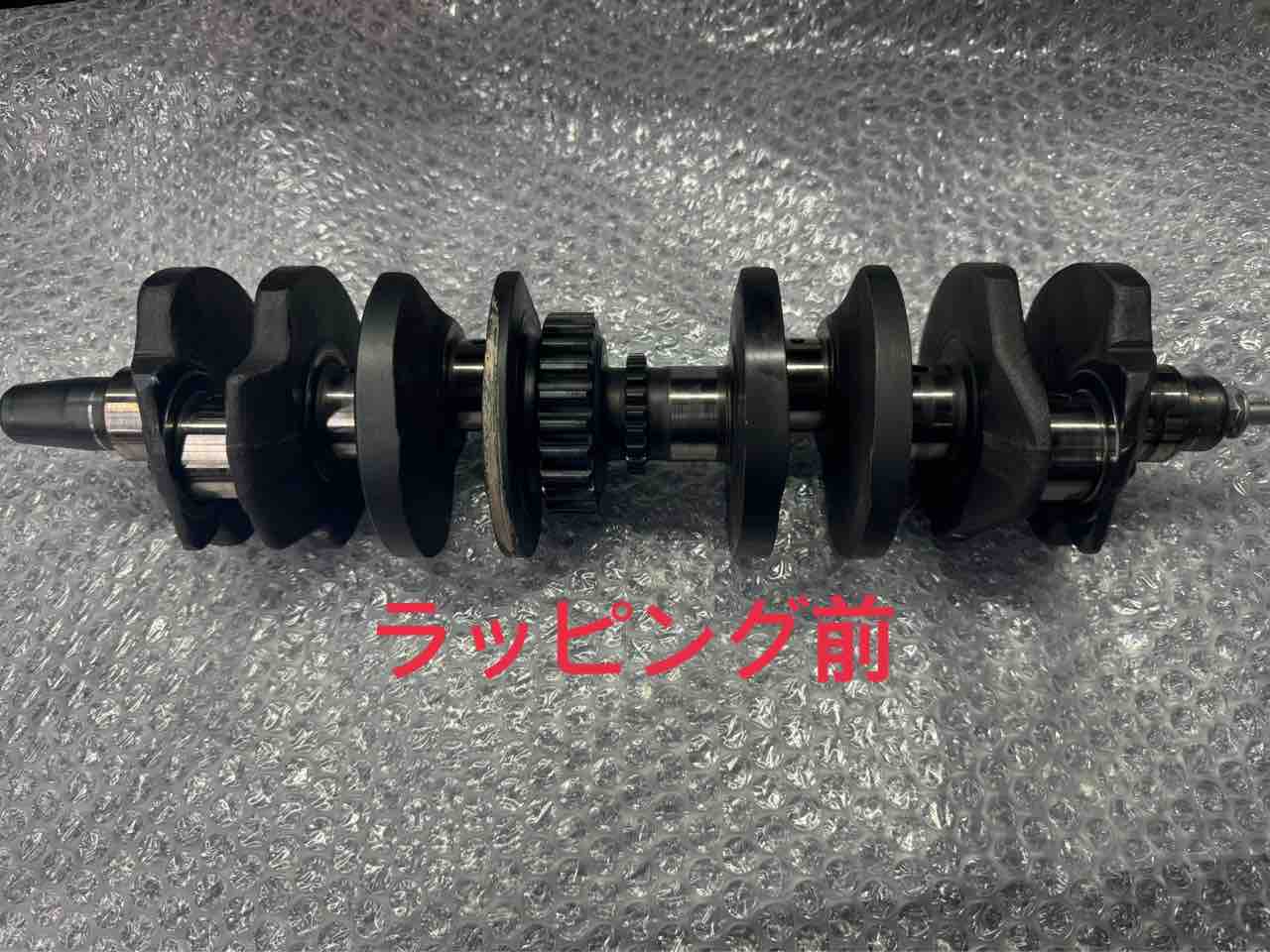 腰下を慎重かつ丁寧に組み立て : Z400GP専門店 エムゼクト つね 腰下を慎重かつ丁寧に組み立て : Z400GP専門店 エムゼクト つね