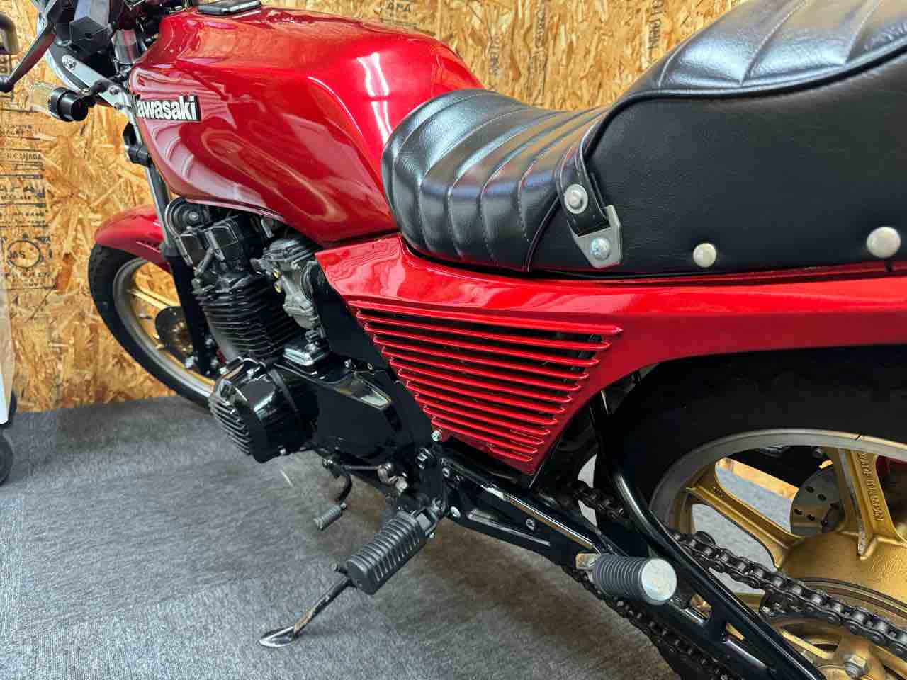 バイク積載専用車を用意出来たので次のご依頼へ : Z400GP専門店