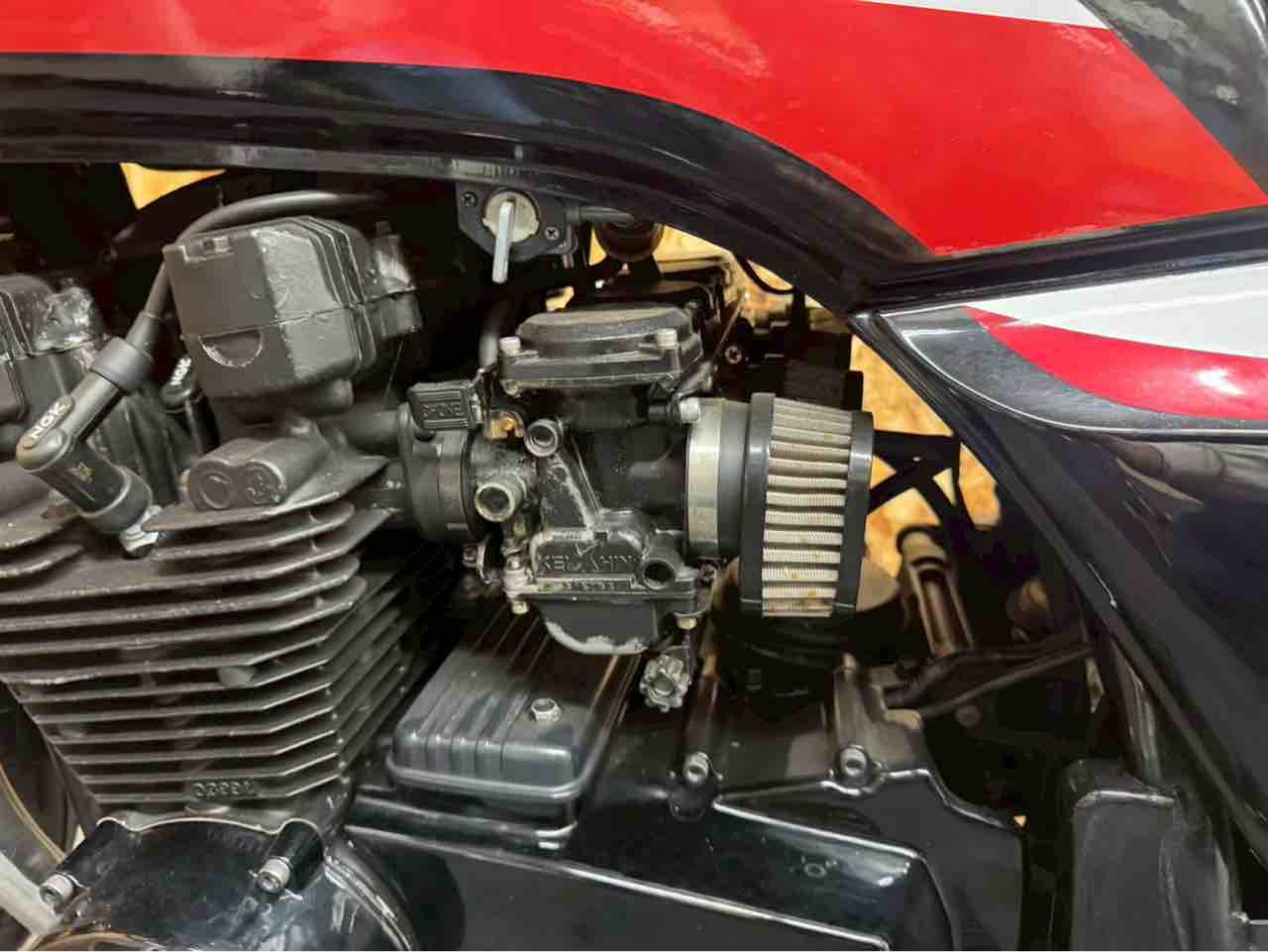 大阪府M様のZ400GPセミレストア② : Z400GP専門店 エムゼクト つね