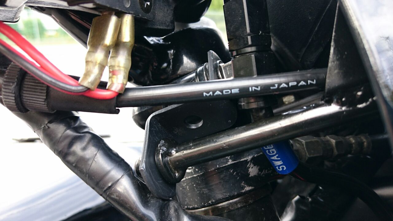 イケてるビキニカウルの取り付け方 : Z400GP専門店 エムゼクト つね