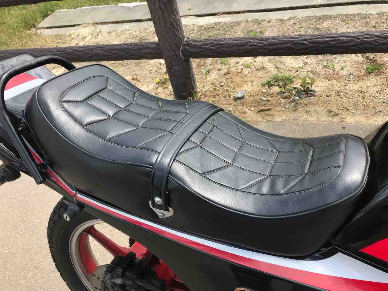 Z400GP純正シート z400gp 純正シート ZGP純正シート Z550gp Z400gp黒い