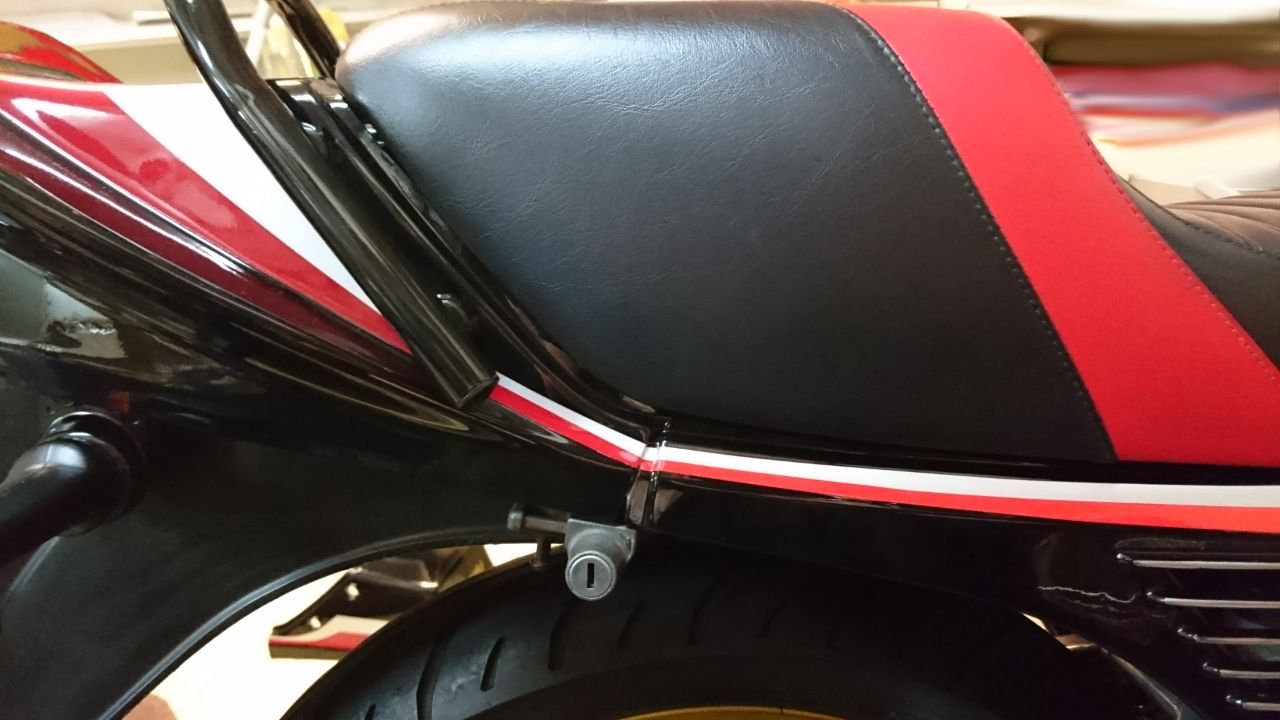 気になるスキマ 現行BEETテールカウル編 : Z400GP専門店 エムゼクト 