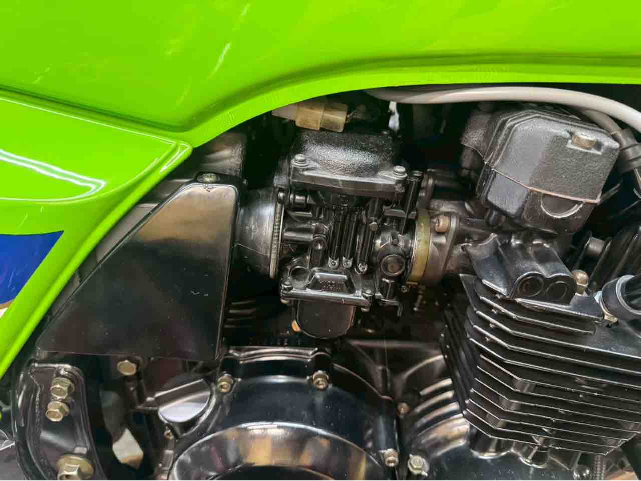 大阪府M様のZ400GPセミレストア② : Z400GP専門店 エムゼクト つね