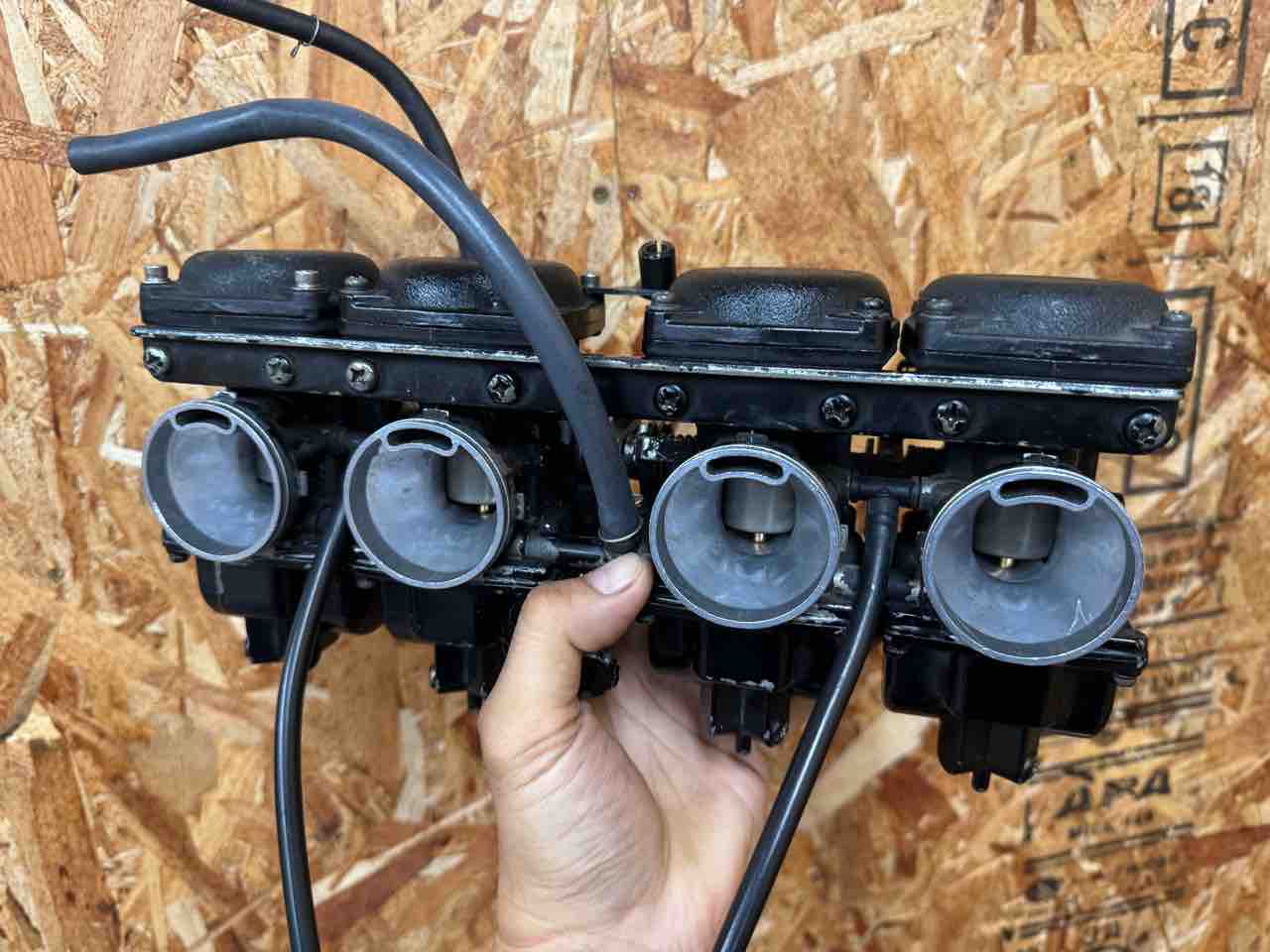 福岡県E様のキャブレター不具合① : Z400GP専門店 エムゼクト つね