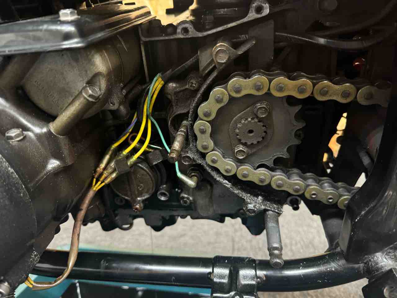 Z400GP 純正スプロケカバーリレーズ付き Z400GP 純正スプロケカバーリレーズ付き 2025年最新】Yahoo